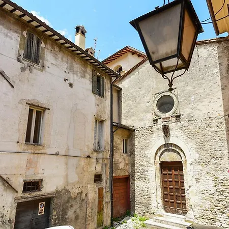 Central Lejlighed Spoleto
